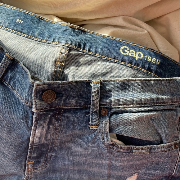 GAP Jeans - Picture 9 of 10